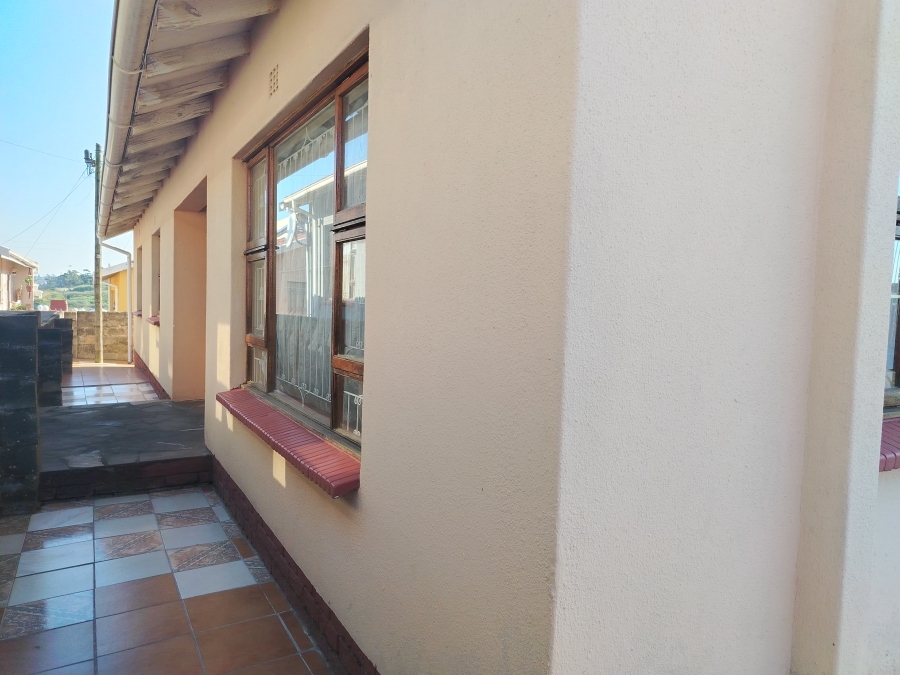 3 Bedroom Property for Sale in Gompo Town Eastern Cape